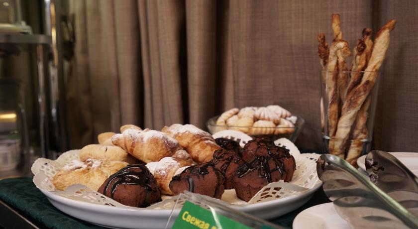 Фото Hotel Kirov