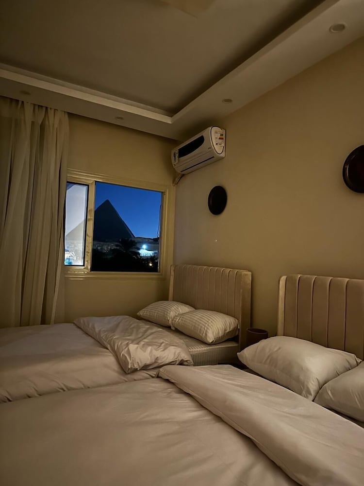 Фото Pyramids Era View