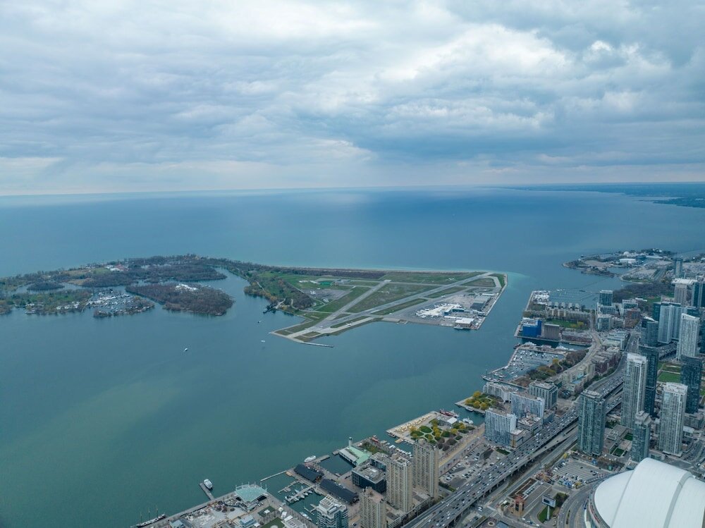 Фото The Harbour Toronto