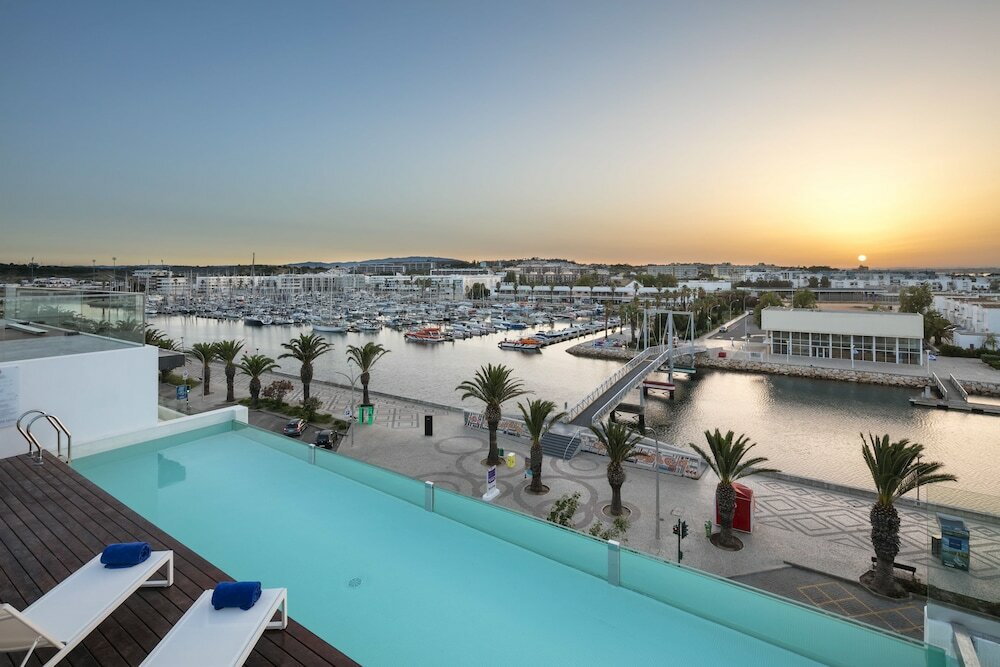 Фото Lagos Avenida Hotel