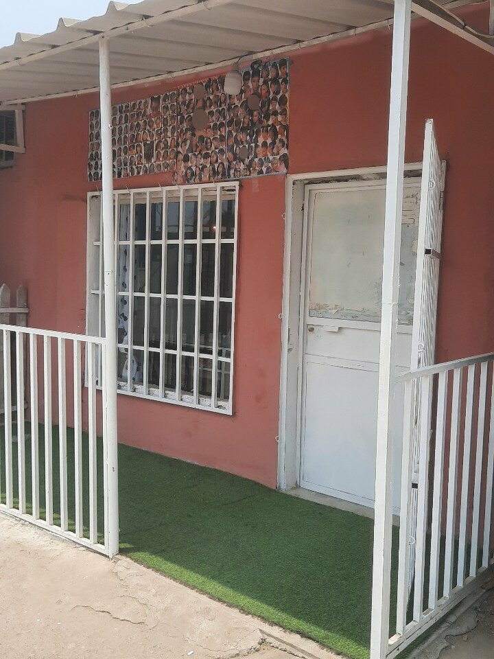 Beauty salon Atelier de Beleza, Loanda, photo