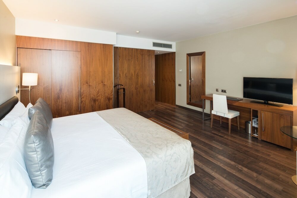 Фото Отель Catalonia Ramblas