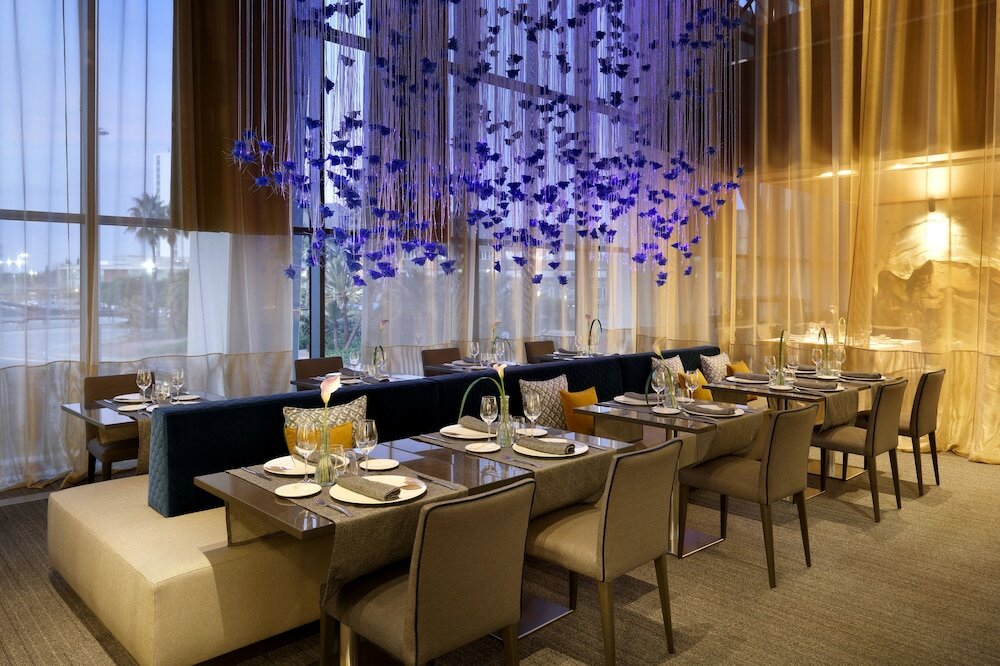 Фото Hesperia Barcelona Fira Apartments