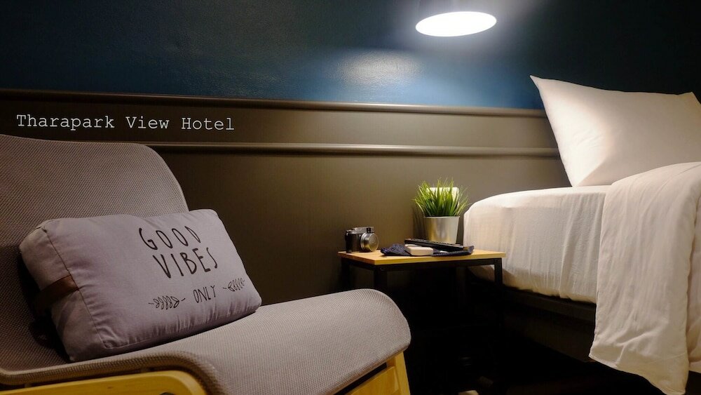 Фото Tharapark View Hotel
