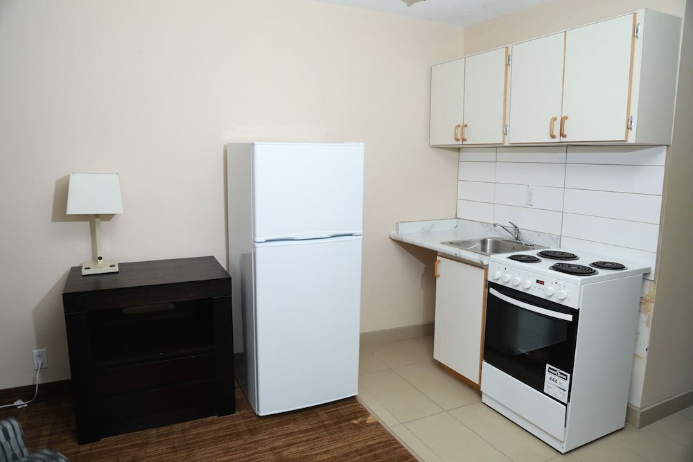 Фото Connaught Motor Inn