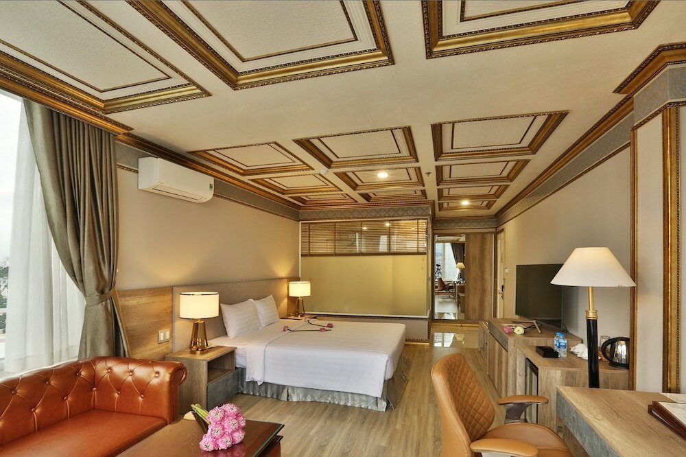 Фото Lotus SaiGon Hotel