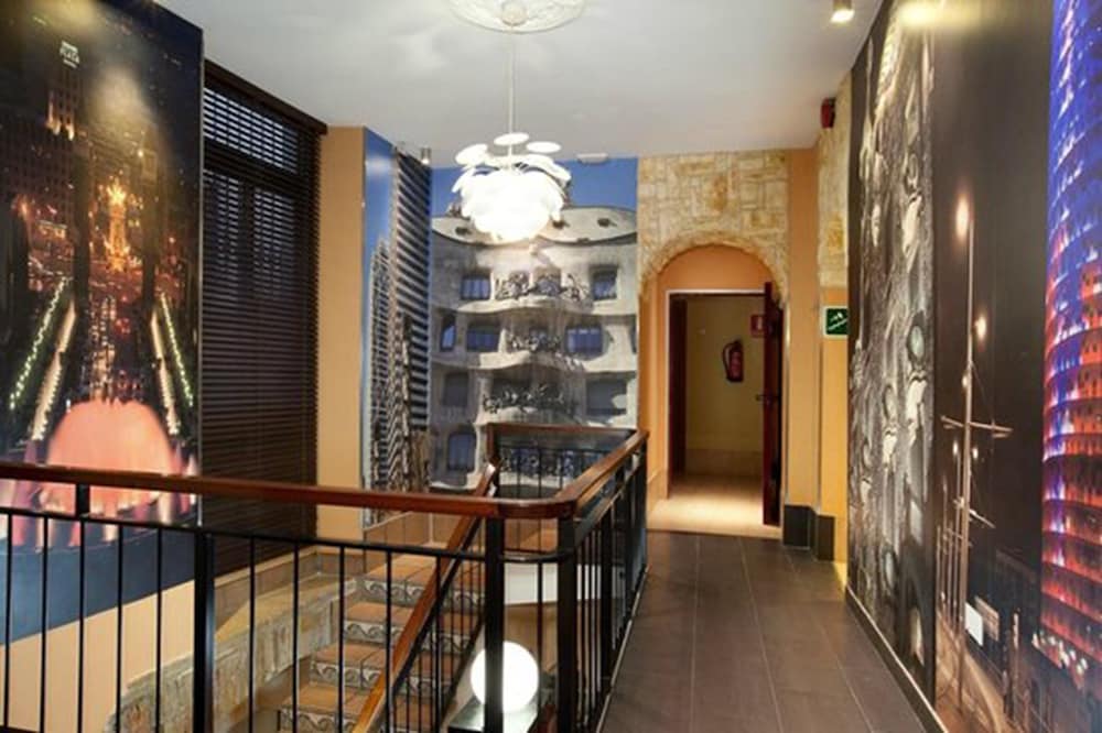 Фото Hostal Fernando