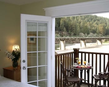 Фото Highland Dell Lodge