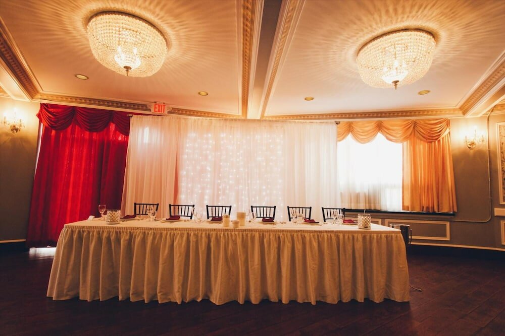 Фото Hotel Moncton