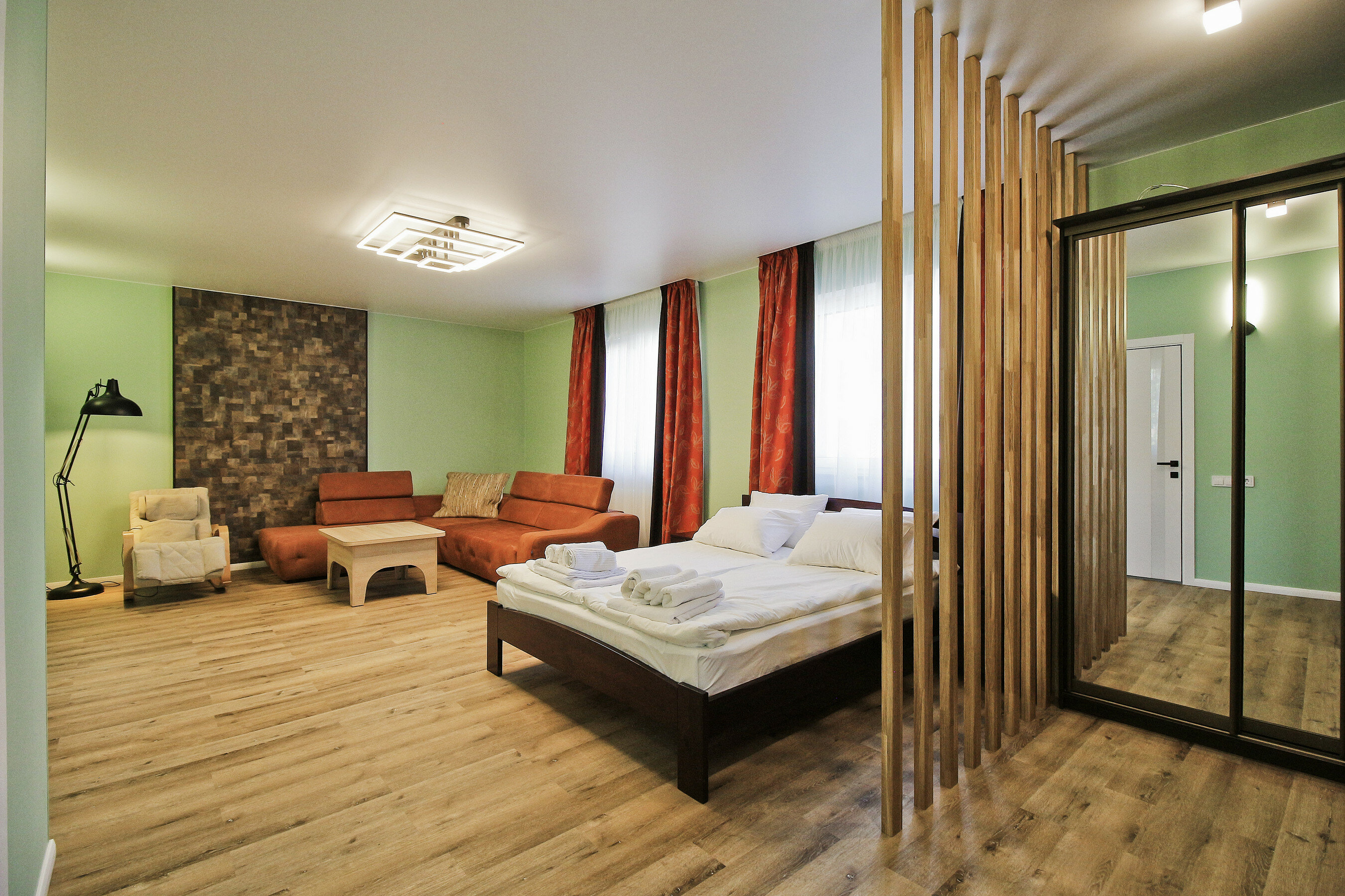 Фото Грин Вилль