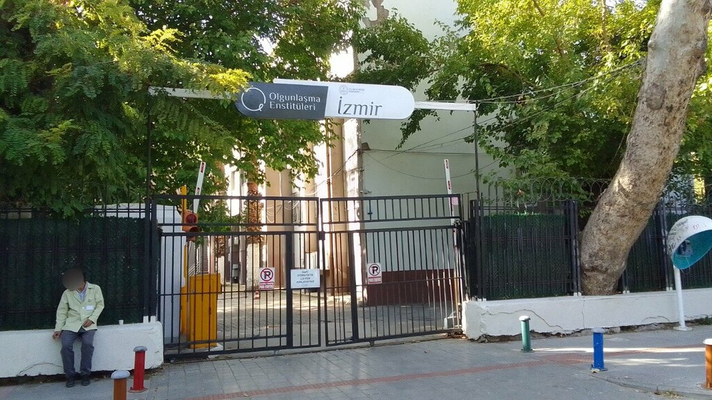 Educational center Izmir Maturation Institute, Izmir, photo