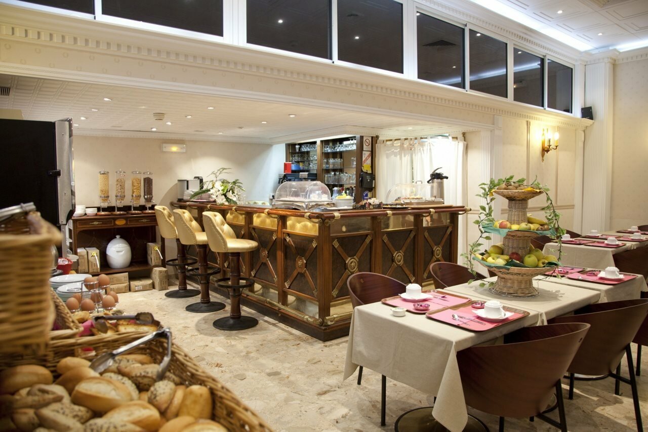 Фото Hotel Napoleon