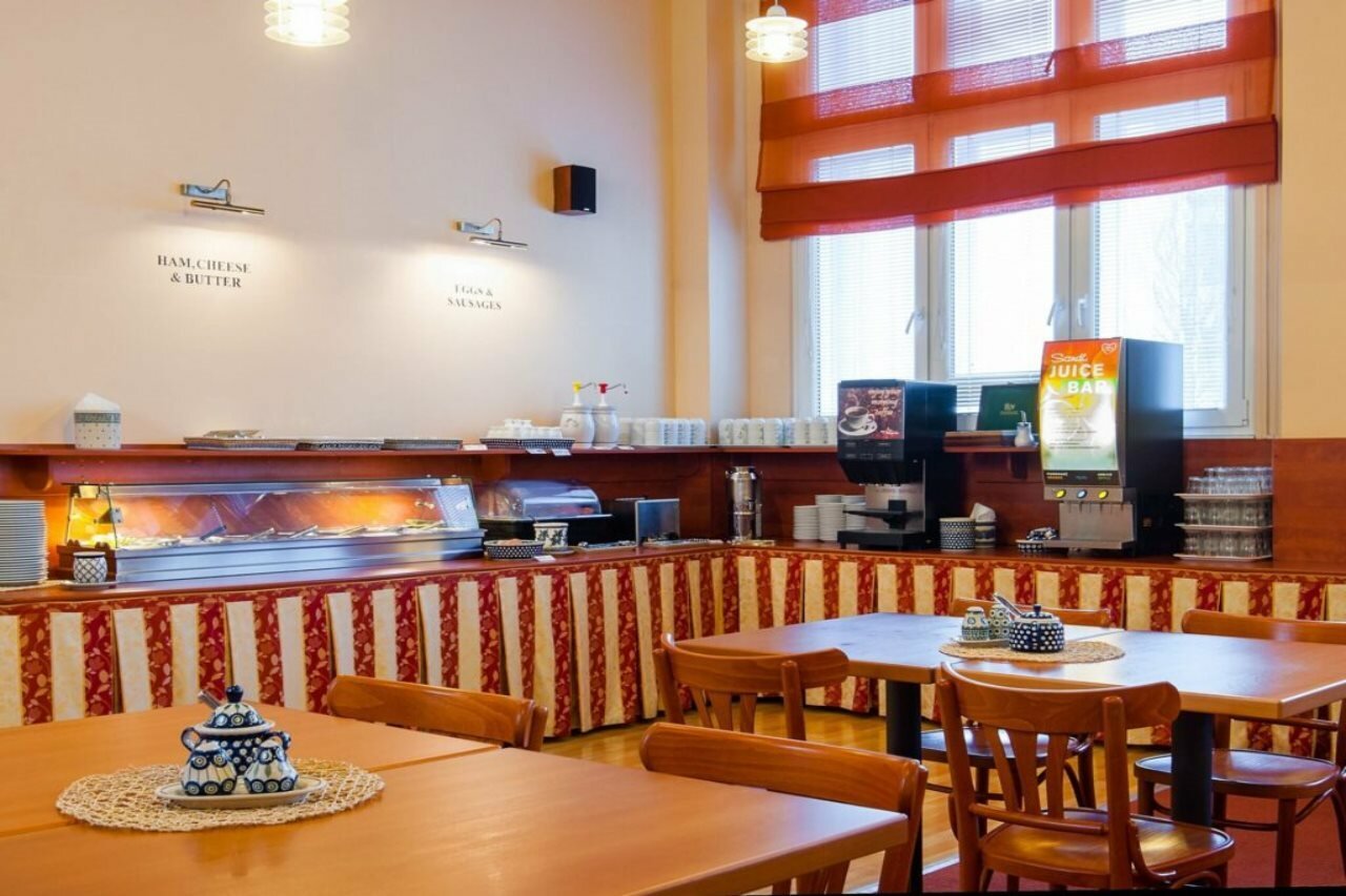 Фото Cloister Inn