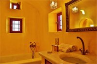 Фото The Architect's Cave House