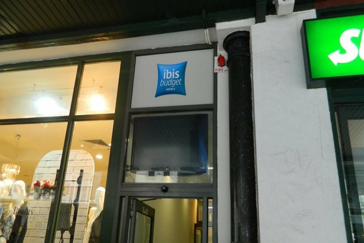 Фото Ibis budget Melbourne Cbd