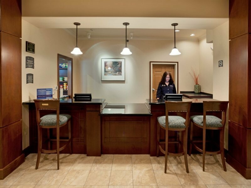 Фото Staybridge Suites Austin Nw, an Ihg Hotel