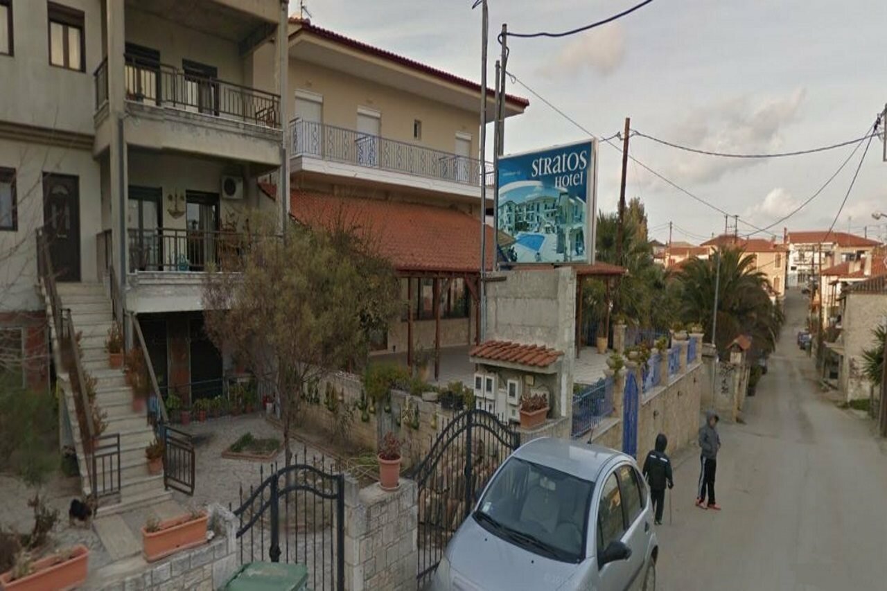 Фото Stratos Hotel