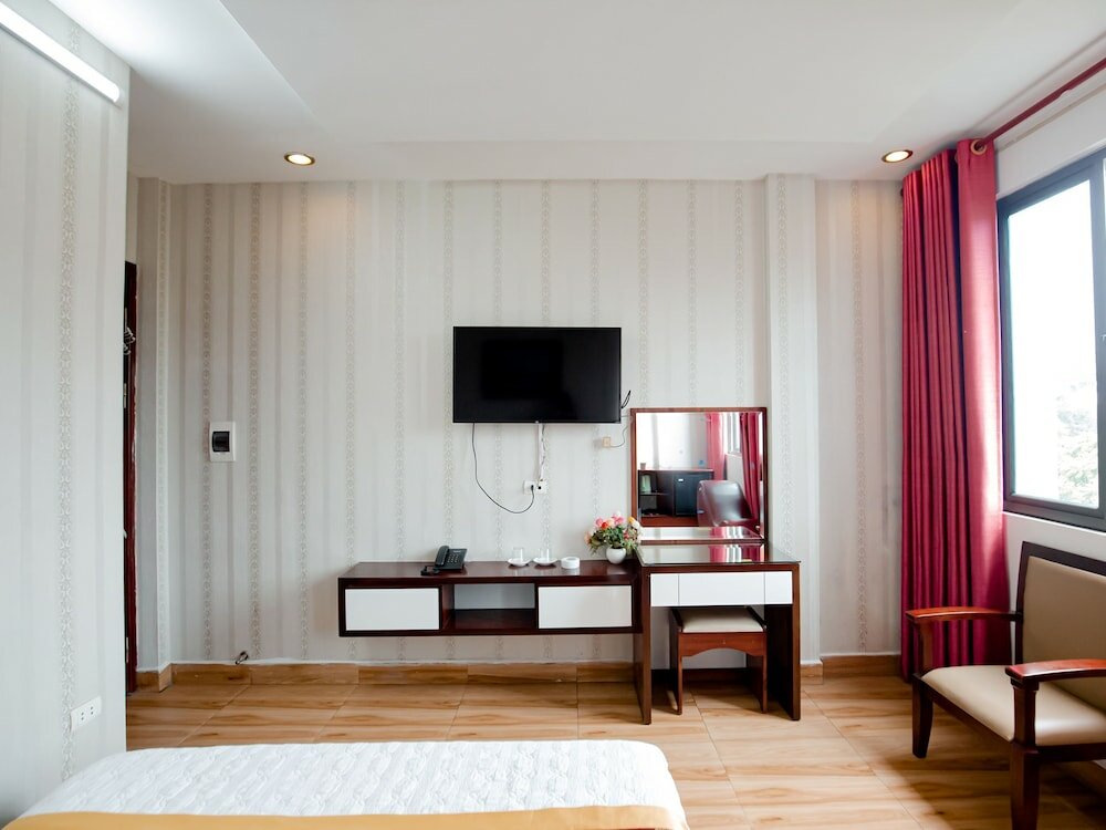 Фото Phuong Nam Hotel Aeon Mall Long Bien