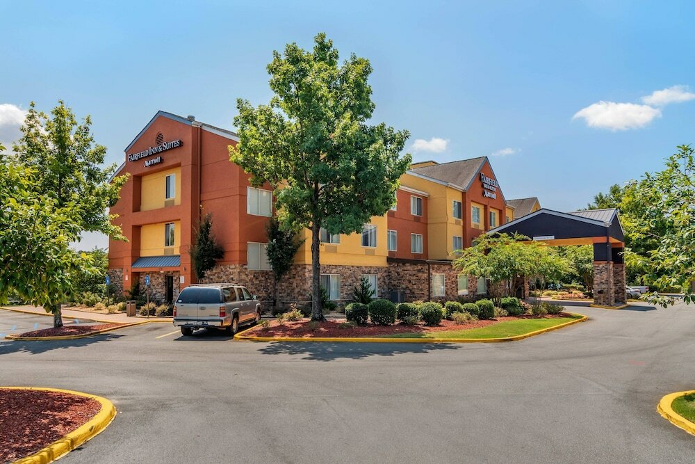 Фото Fairfield Inn by Marriott Macon West