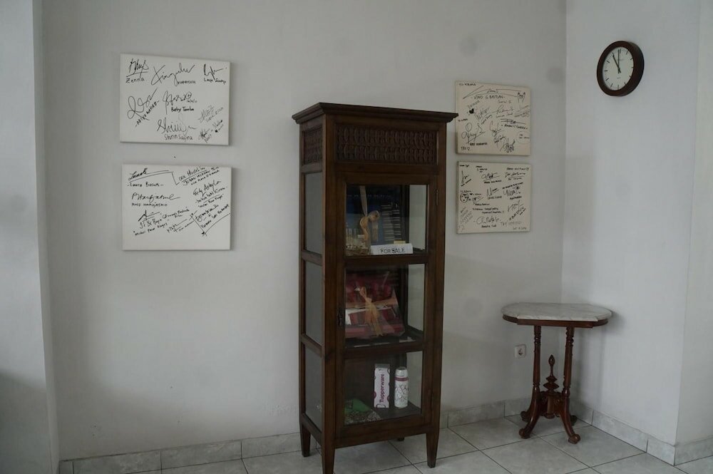 Фото Hotel Kirana