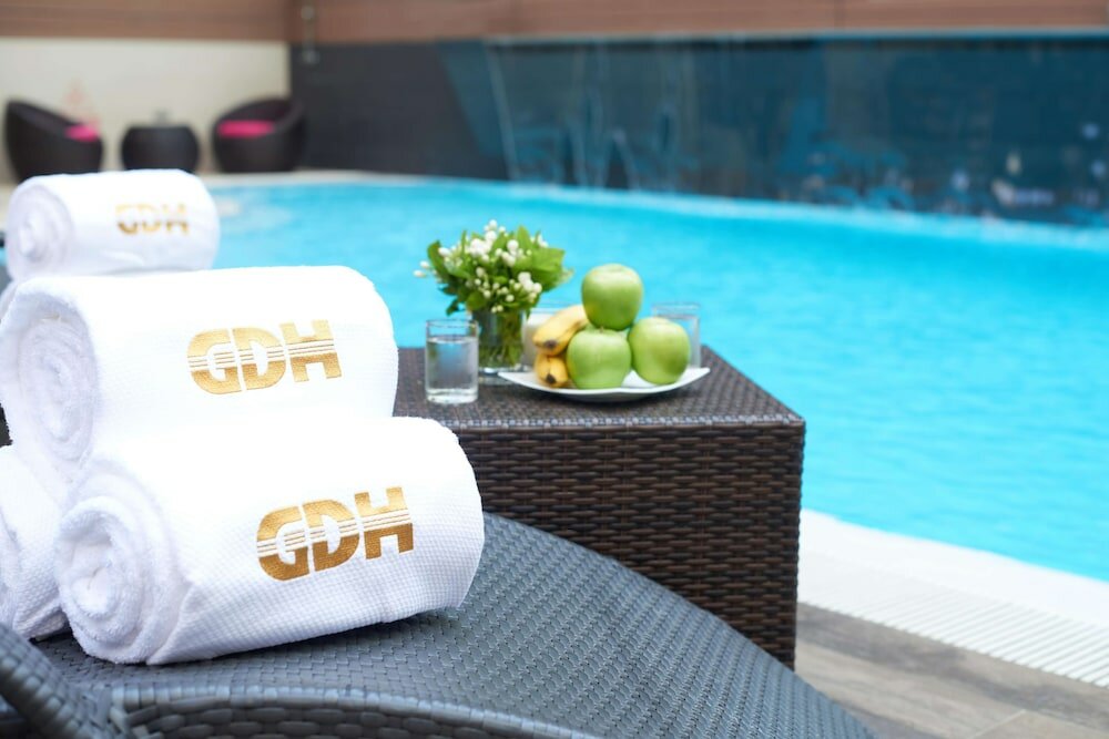 Фото Wharney Hotel