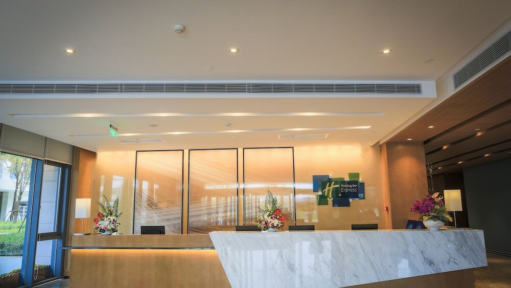 Фото Holiday Inn Express Shanghai Pujiang