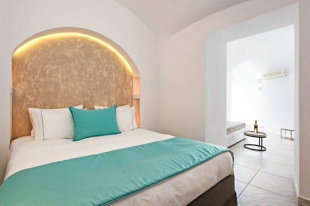 Фото Athina Luxury Suites