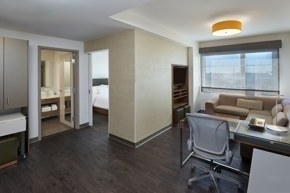 Фото Element Vaughan Southwest