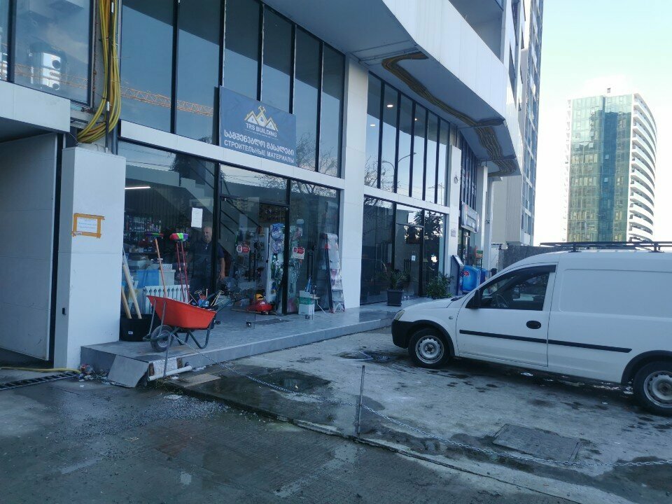 Hardware store Toma Universal, Batumi, photo