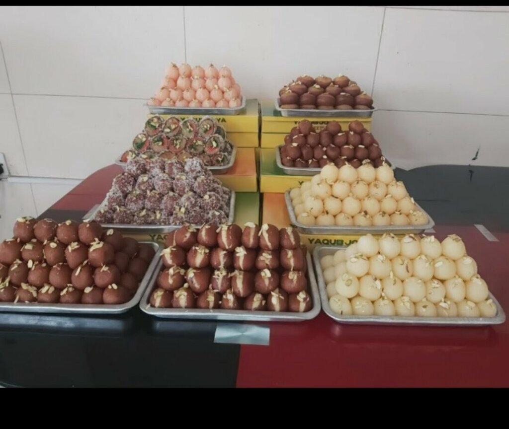 Confectionary Yaqub Joya Sweets, Dubai, photo
