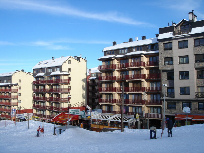 Апартаменты Lcb Apartaments Pie de Pistas в Пас-де-ла-Каза