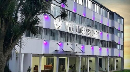 Гостиница The Queensburry City Hotel в Нувара-Элии