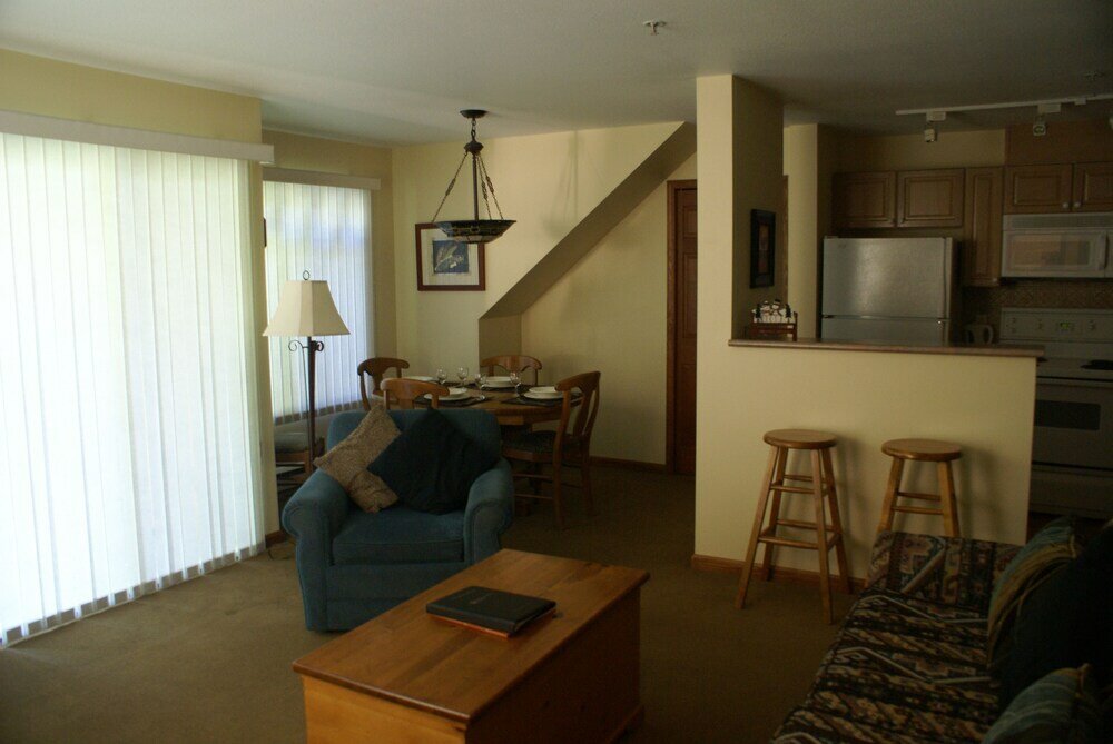 Фото Whistler Superior Properties