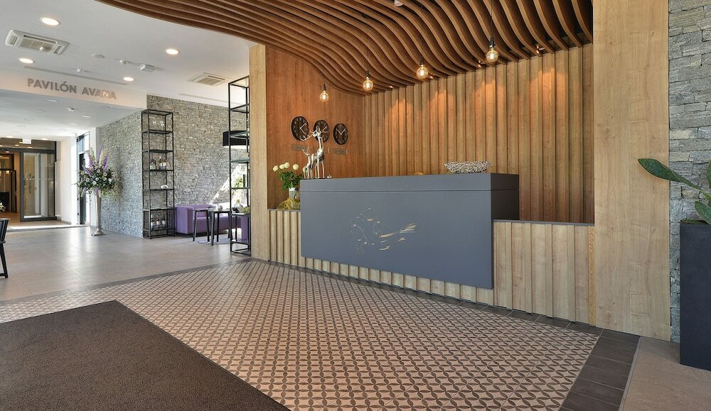 Фото Hotel Pod Lipou