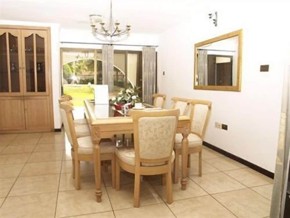 Фото Villa Victoria