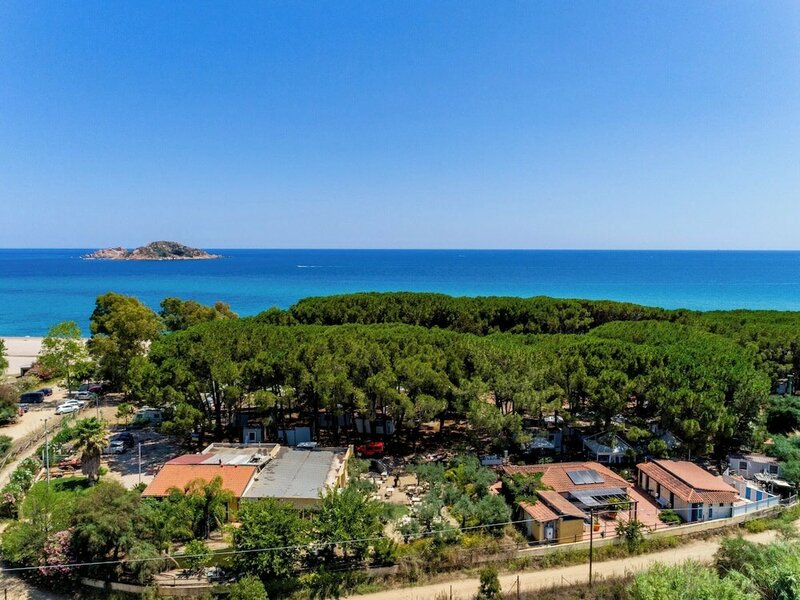 Гостиница Camping-Village Le Cernie