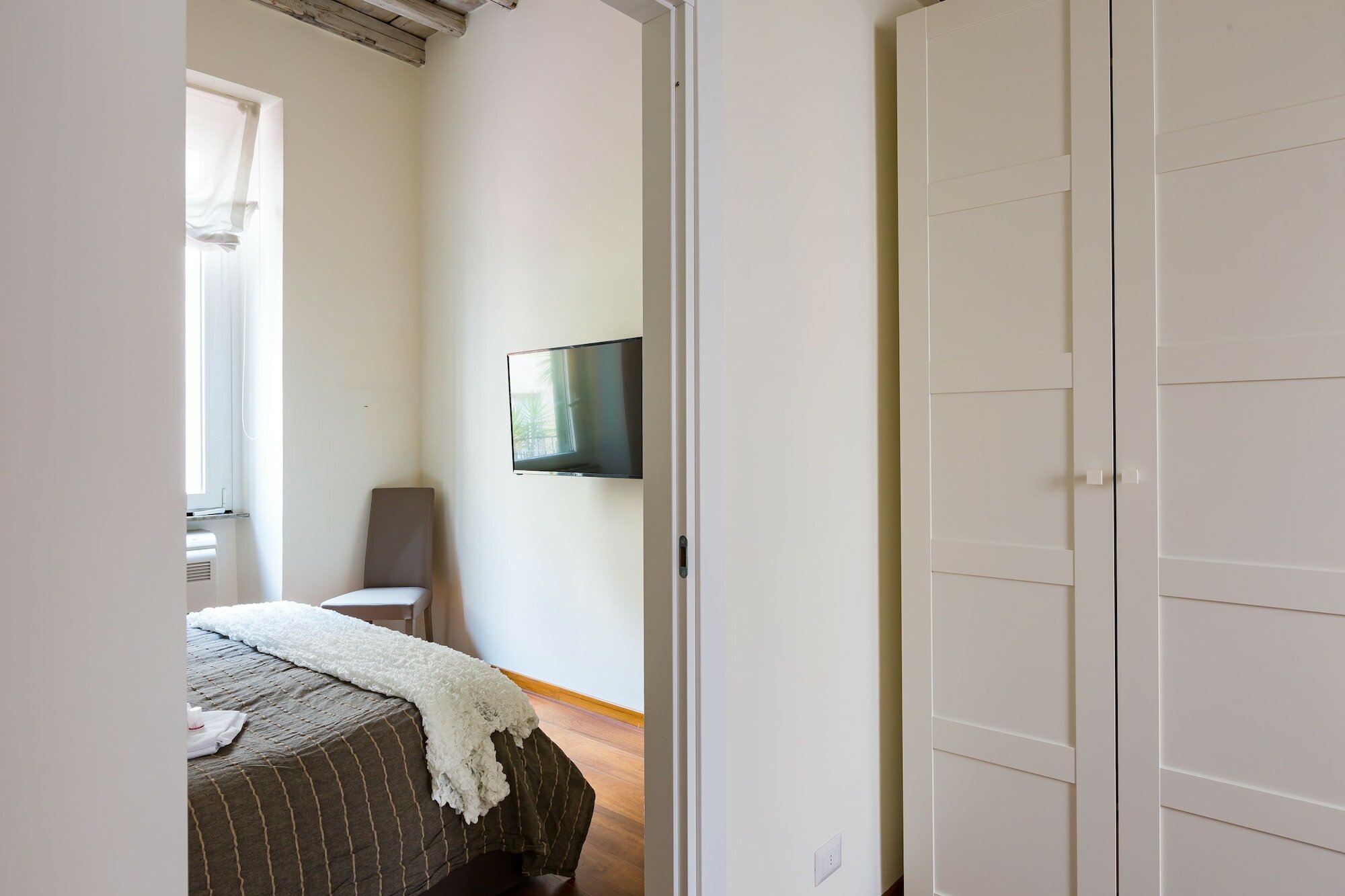 Фото The Royal Story