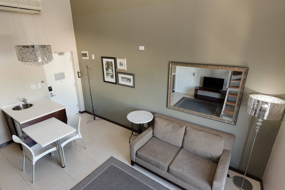 Фото Protea Hotel by Marriott Cape Town Durbanville