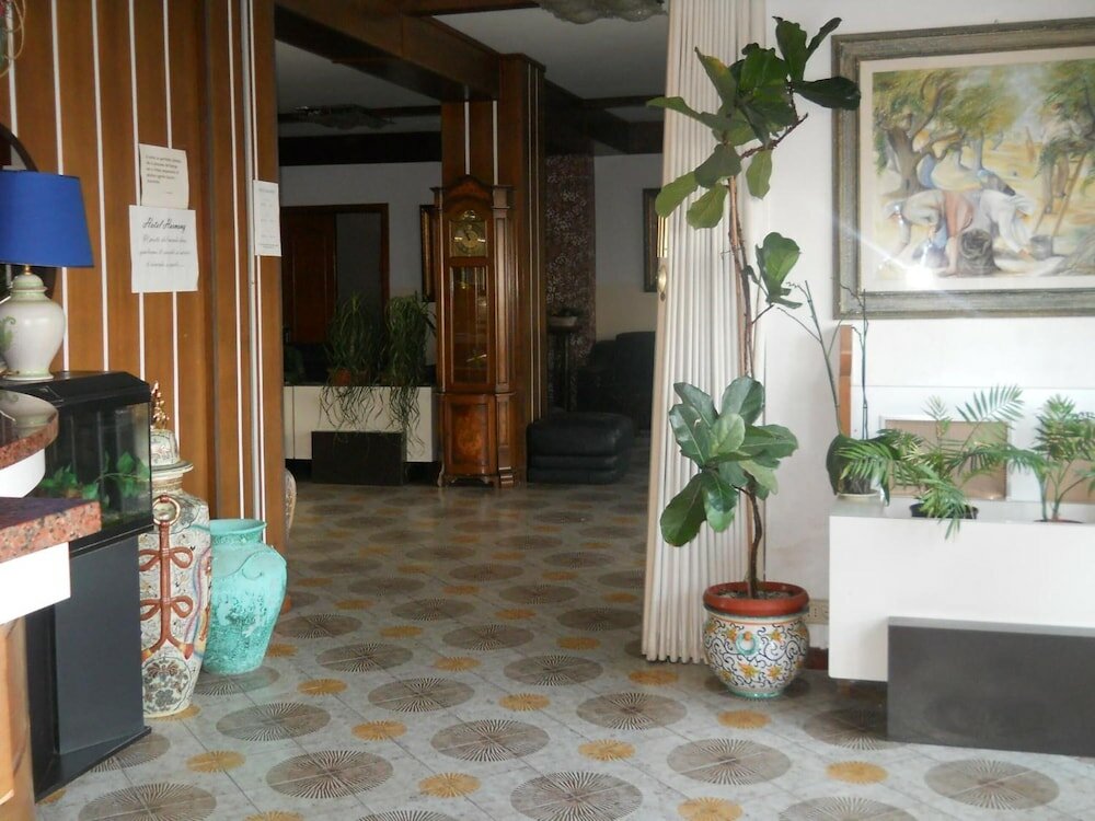 Фото Hotel Harmony