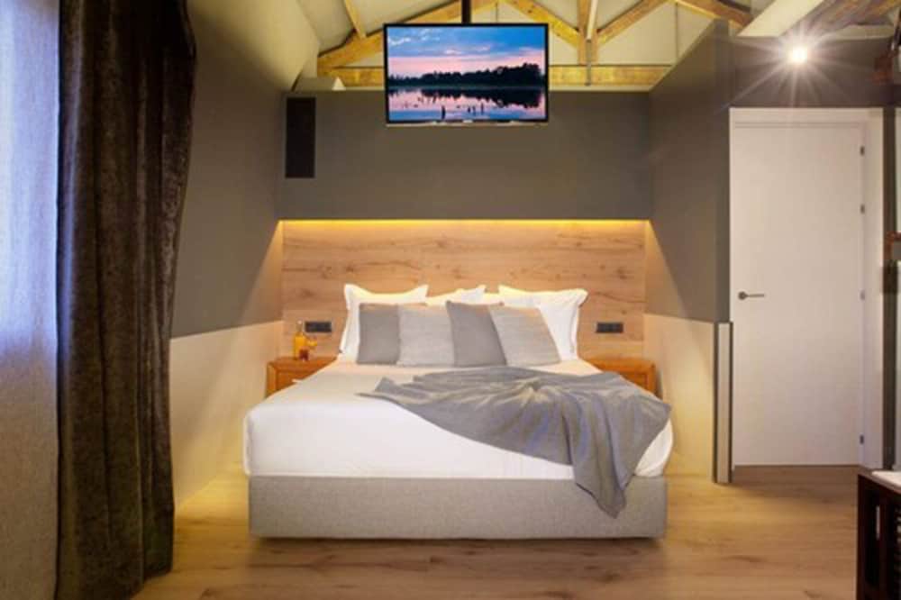 Фото Enjoybcn Miro Apartments