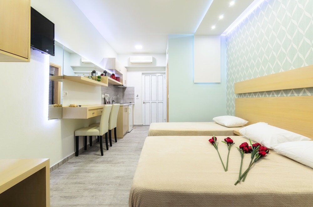 Фото Sea View Studios & Apartments