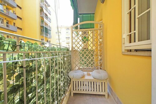 Гостиница Roman Holiday Charming в Риме