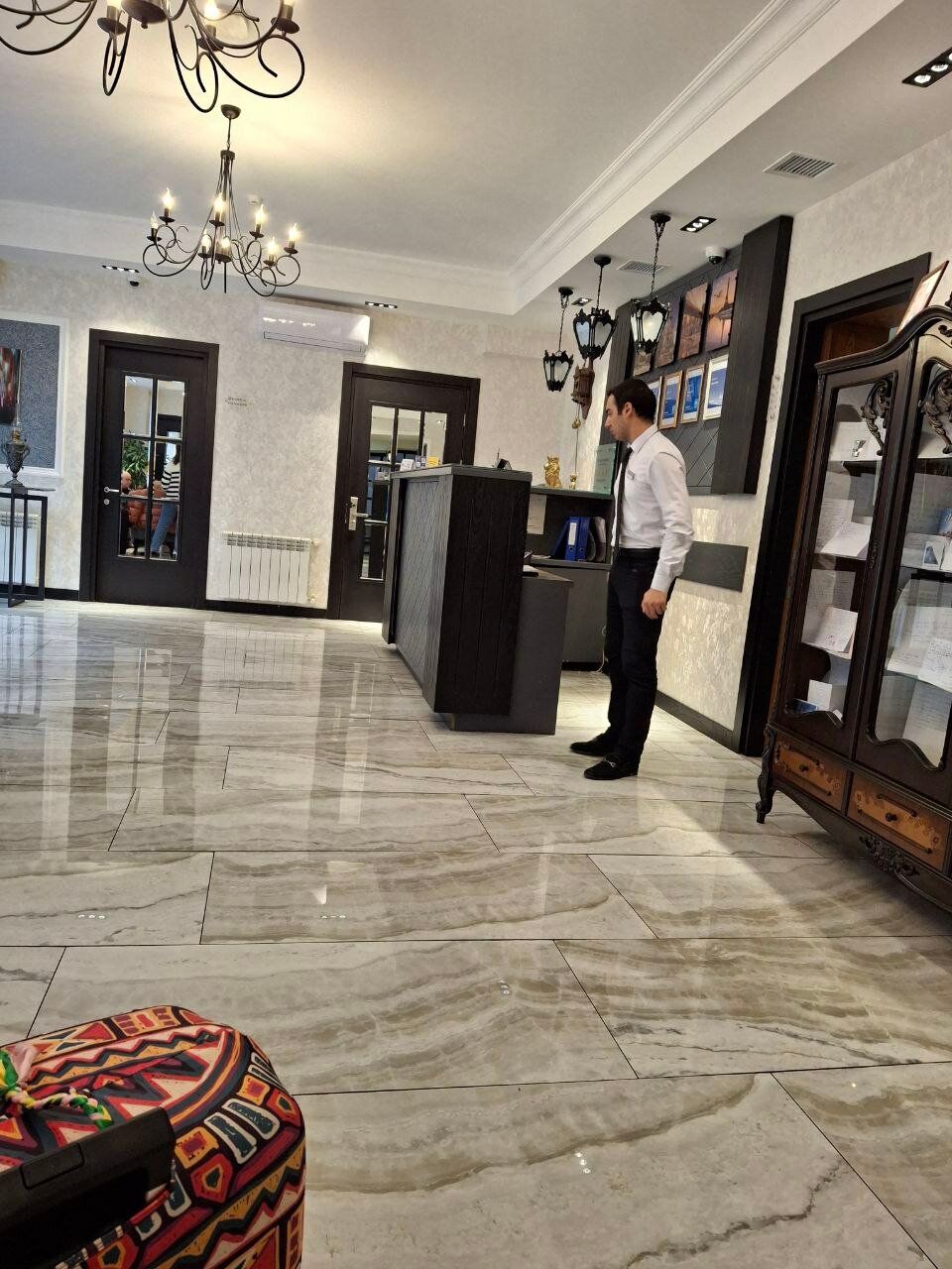 Фото Auroom Hotel