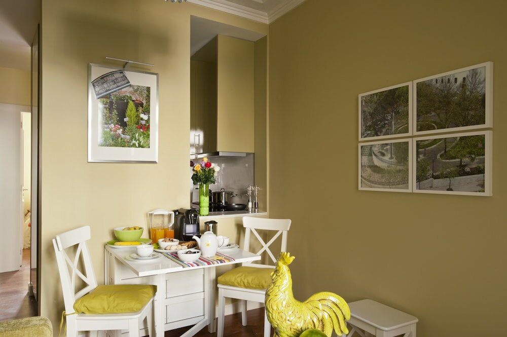 Фото Lisbon Colours Bairro Alto Apartments