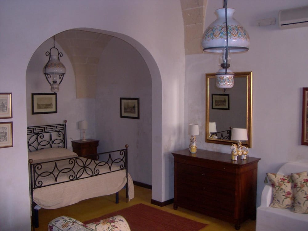 Фото Archidamo Bed & Breakfast