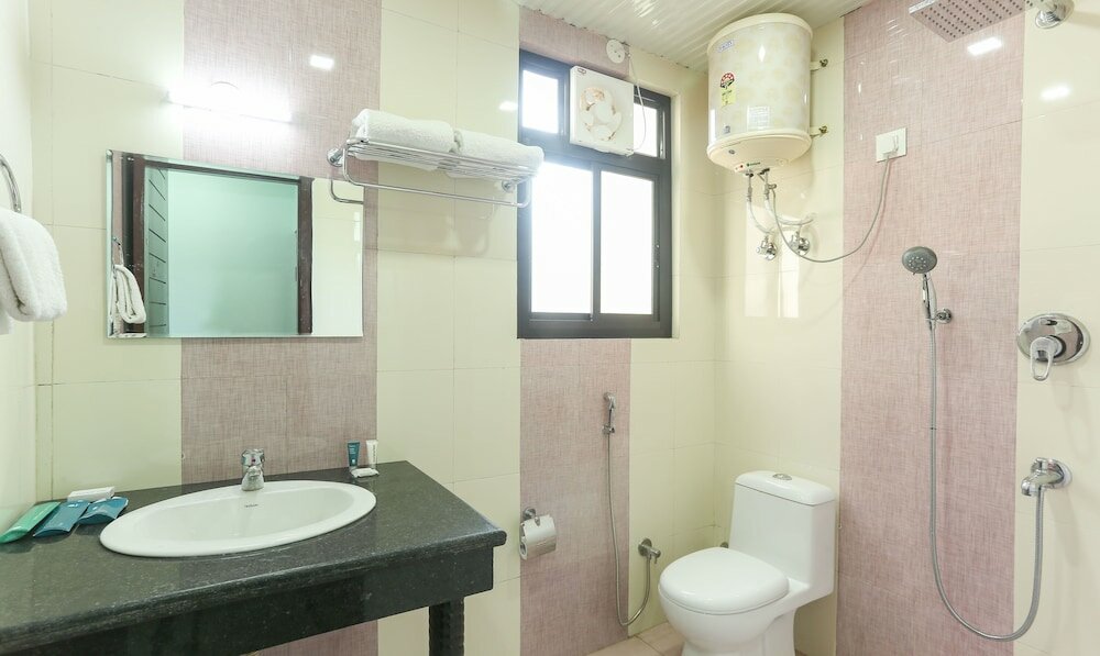 Фото Treebo Trend Roshan House