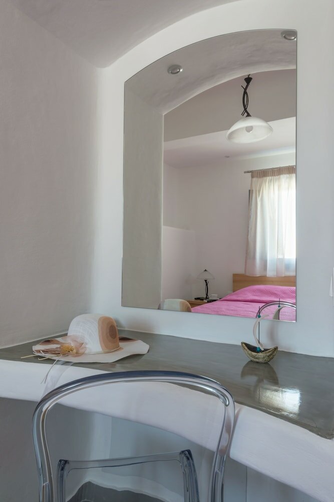 Фото Aspronisi Luxury Villa