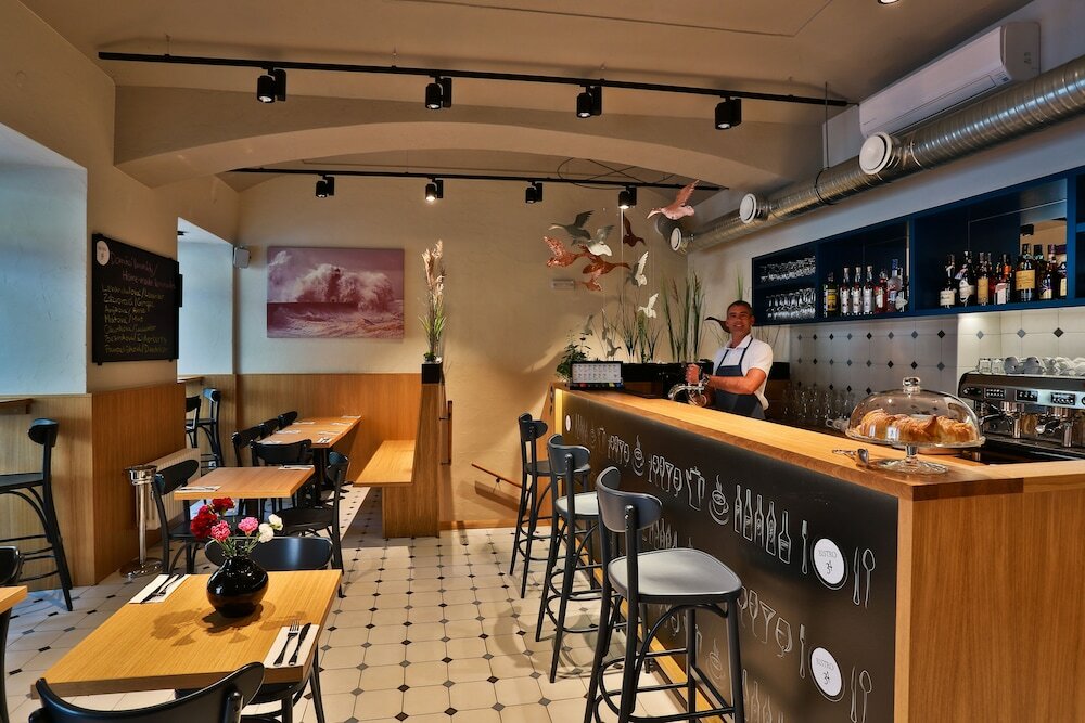 Фото James Hotel & Apartments