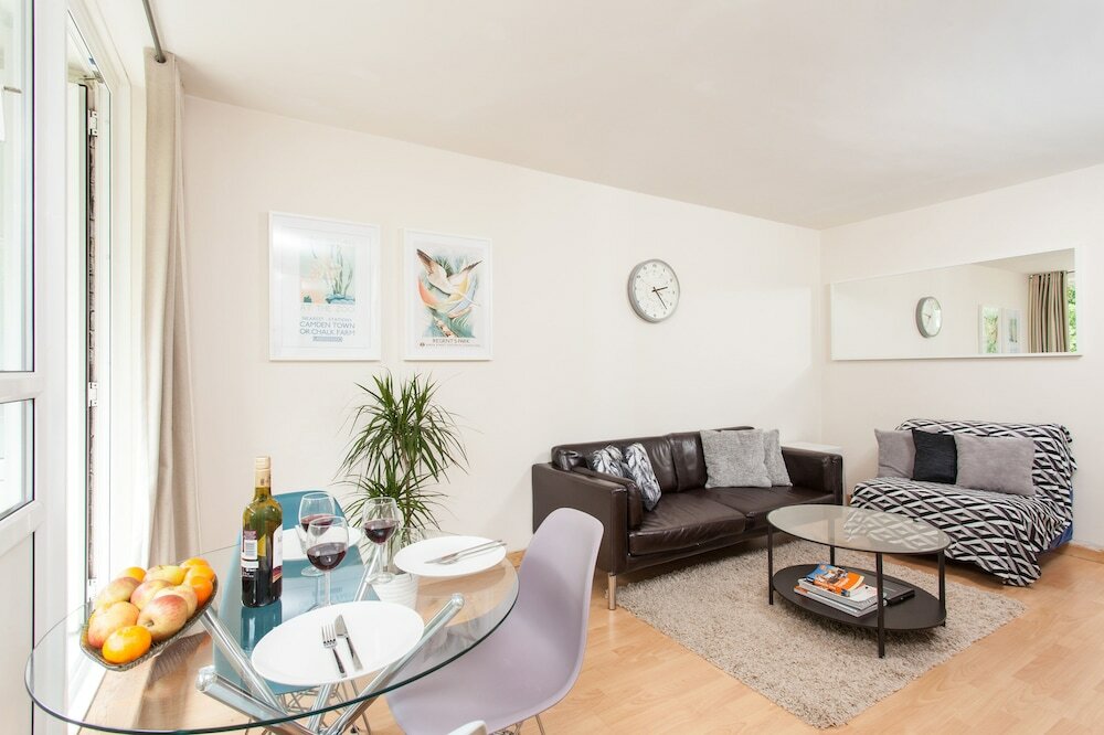 Фото Regents Park & Euston 1 Bedroom Apartment