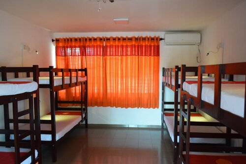 Гостиница Thambili Island at Stubbs - Hostel в Коломбо